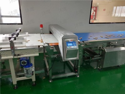 曲奇流水線金屬檢測機(jī)